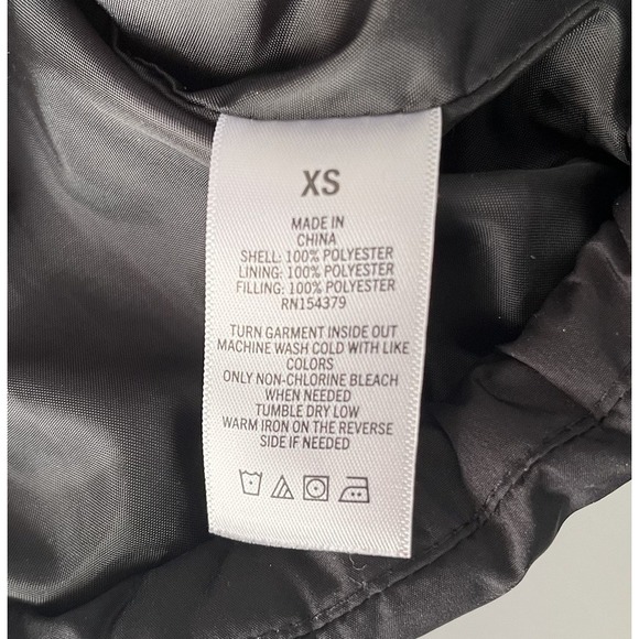 Aeropostale Cropped Puffer Jacket Womens XS Black Hooded Y2K Style Winter Coat - Picture 5 of 12